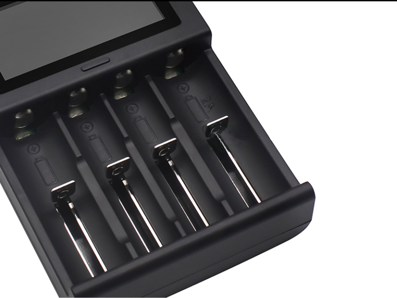 Golisi i4 nabíječka pro monočlánky